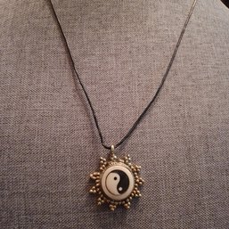 Ying Yang Necklace Lot X3