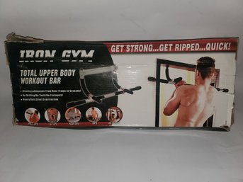 Iron Gym Total Upper Body Workout Bar. New