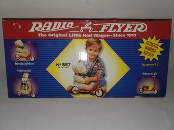 Radio Flyer No 557 Scooter  Brand New