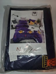 Lakers Queen 3pc Duvet Cover Set. New
