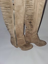 Very G Women's Size 8 Boots