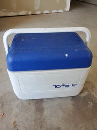 Gott Tote 12 Small Cooler. 12 Cans