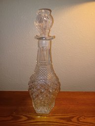 Clear Glass Decanter W Lid