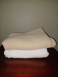 X2 Thin Blankets