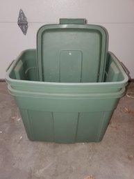 2 Green Totes With Lids