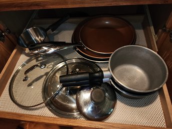 Misc Pots And Pans And Lids