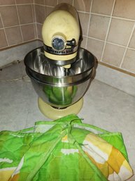 Vintage Kitchen Aid Mixer And Accessories