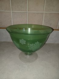 Green Ftd Bowl W White Snow Flakes