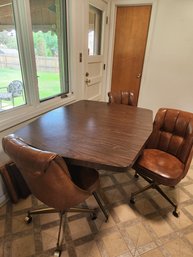 MCM Table With 4 Chairs & 2 Leaves