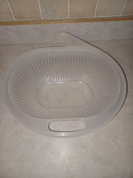 Basic Line Plastic Sink Collinder