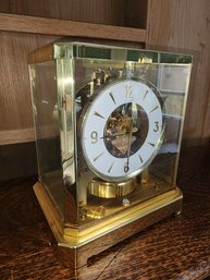 LeCoultre Atmos Perpetual Motion Atmospheric Brass Plate Clock 528-8 15 Jewel