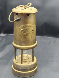 Vintage Hockley Lamp & Limelight Company