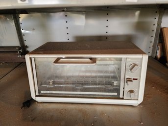 Black And Decker Toast-R-Oven UNTESTED