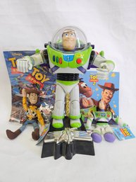 Toy Story Lot Buzz On Stand Mini Plush Puzzle & Book