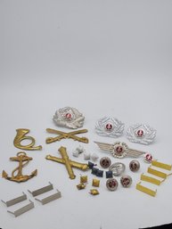 East German Military Badges And Insignia