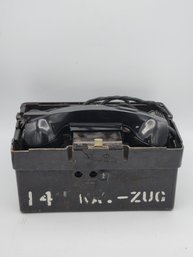 Vtg German Military Field Telephone Handapparat Auflegen Post WW2 Bakelite Case