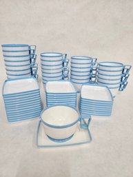 Delta Airlines Anchor Hocking Plastic Cups & Trays