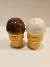 Chocolate And Vanilla Ice Cream Cones Salt And Pepper Shakers