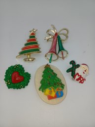 X5 Christmas Brooches