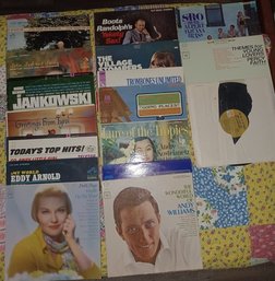 16 Vinyls