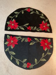 Set Of 2 1/2 Round Holiday Throw Rugs