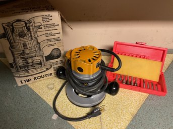 Black And Decker 1 Hp Router