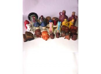 Salt And Pepper Shakers X 14 Sets