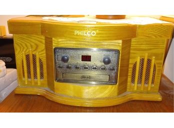 Philco Wooden Radio