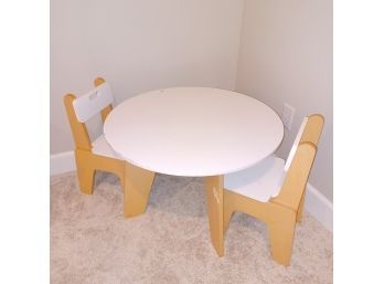 Kids Play Table W 2 Chairs
