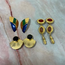 117 Lot Of Three Vintage Gold Tone Clip On Earrings With Engraved Stone