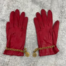 100 Vintage Anne Klein Red Leather Silk Lined Small Womens Gloves With Gold Tone Chain Size 6.5
