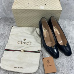 108 Vintage Gucci Navy Blue Leather Womens Heels Size 36.5