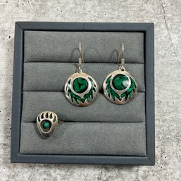 029 Sterling Silver Ring And Earrings With Crushed Malachite