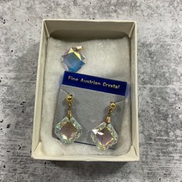 036 Iridescent Austrian Crystal Earrings And Pendant