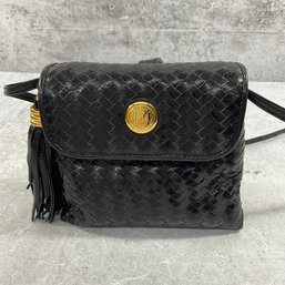 129 Vintage Fendi Black Intrecciato Leather Mini Purse/Handbag With Gold Tone Hardware