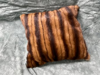 038 One (1) Double Sided Throw Pillow W/ Stripped Fur And Leopard Print Fabric