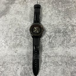 107 Q&Q Quartz Black Wrist Watch Mens