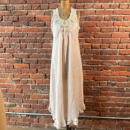 159 Vintage Christian Dior Lingerie Pink Lace Women's Nightgown