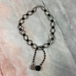 055 Black And Clear Twisted Beaded Necklace Rhinestone Clasp