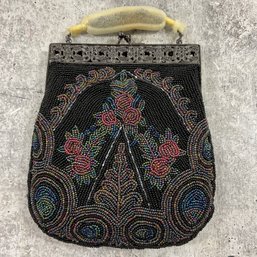 196 Vintage Smithsonian Institution Multicolored Beaded Floral Clutch Bag, Unused