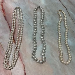 087 Lot Of Three Vintage Pearl Necklaces