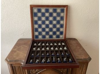 Newer Leaded Figures Chess Set With Wooden Board  Complete