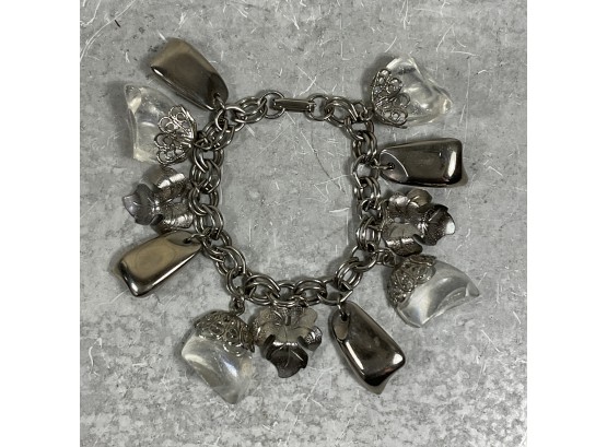 Vintage 60s Rock Style Lucite And Silver Toned Charm Bracelet (#071)
