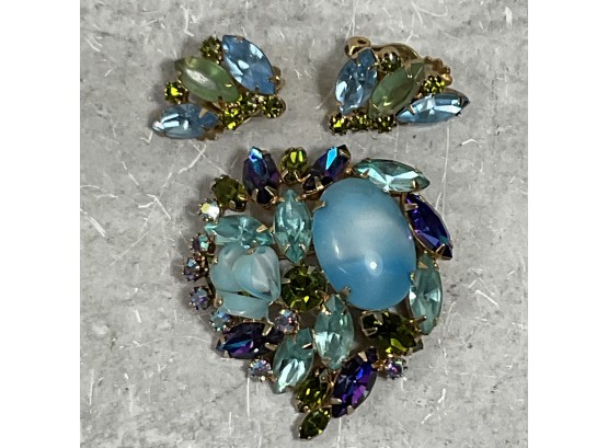 Vintage 50s Turquoise, Green And Purple Rhinestone Brooch Pin And Clip Earrings (#066)