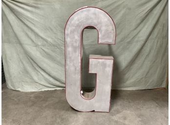 Life Sized Letter 'G'  Sign (#0039)