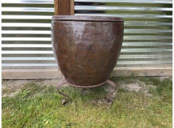 Large Brown Pottery Garden Pot With Wrought Iron Stand ( #113)
