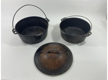 Cast Iron Pots, Set Of Two, Wagner Ware Sidney Round Roaster With Lid (#123)