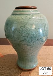 Chinese Antique Pottery Celadon Jar W/ Wood Lid