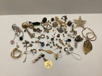 Unchecked Single Earring Lot