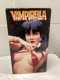 Vampirella Moore Creations, Harris Comics Limited Edition Numbered Hand Painted Statue